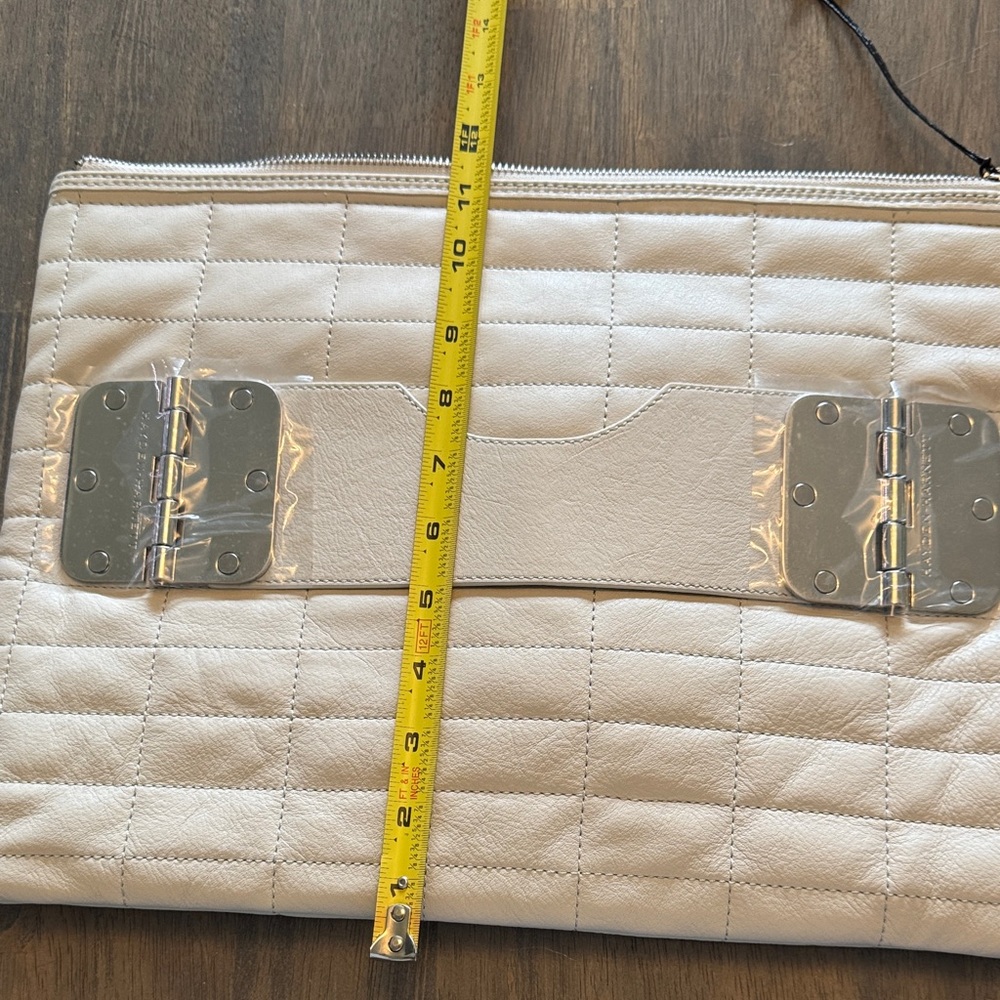 Hayden-Harnett Bowdoin Quilted Leather Clutch - Cream - Picture 6 of 6